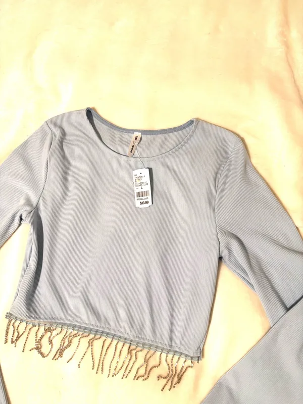 Light blue crop top with fringe Size L - Image 4