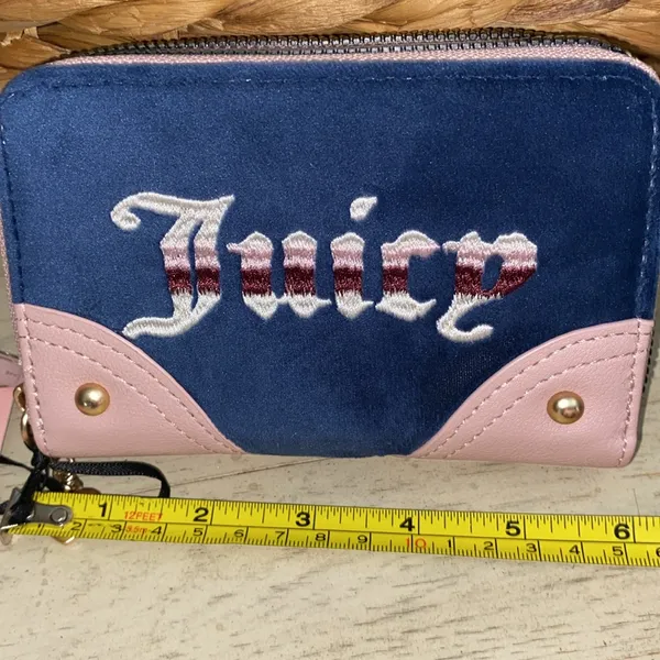 Juicy Couture Blue and Pink Wallet - Image 3
