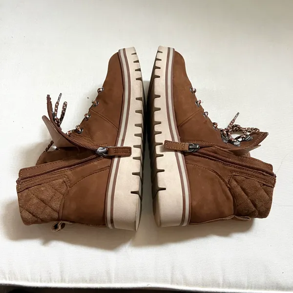 Caslon Brown Water Resistant Lace Up Boots - Image 7