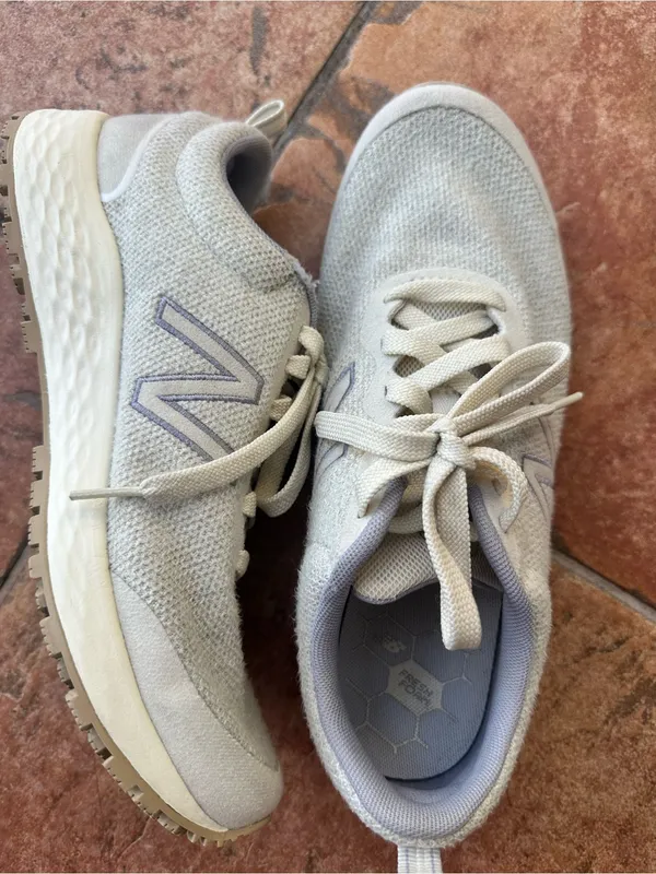 New Balance women's Knit Lace-Up Sneakers - Cream - Image 5