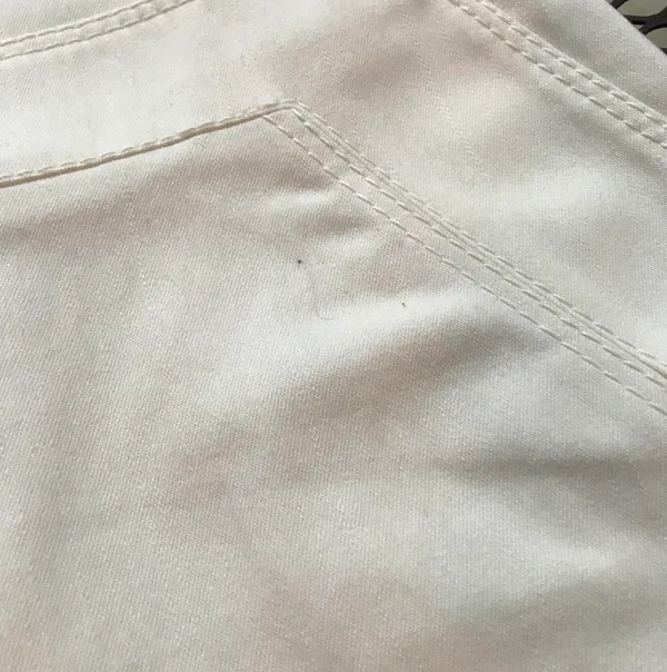 Amazing Akris Punto White Structured Quality Pencil Skirt - Image 10