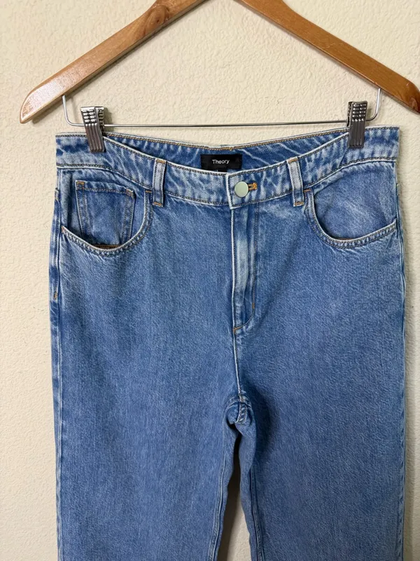 Theory Straight-Leg Five-Pocket Pant in Relaxed Denim Womens Size 28 - Image 4