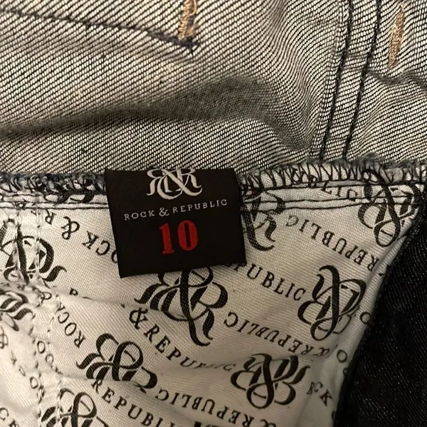 ROCK & REPUBLIC Berlin Denim Jeans. Size 10 W/2 % spandex‎ - Image 5