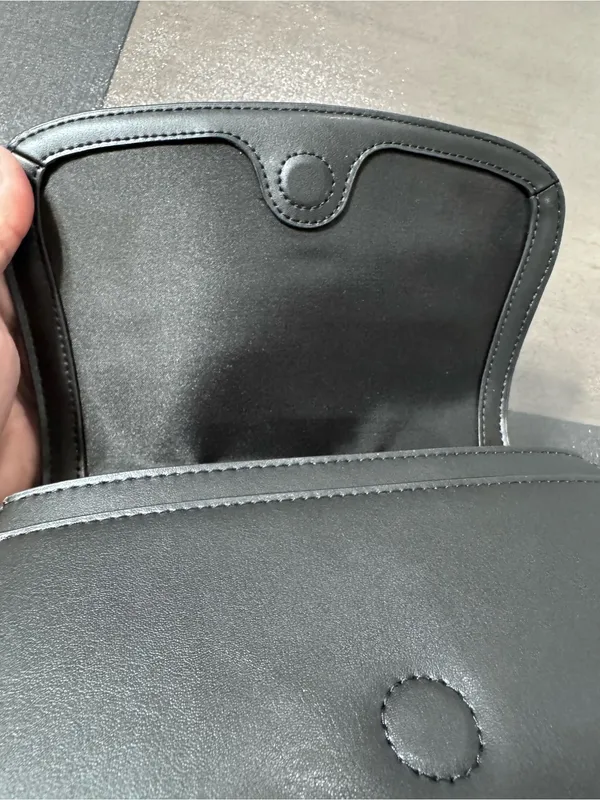 Lululemon Leather Alternative Mini Bag 1.2L with COIN POUCH - Image 11