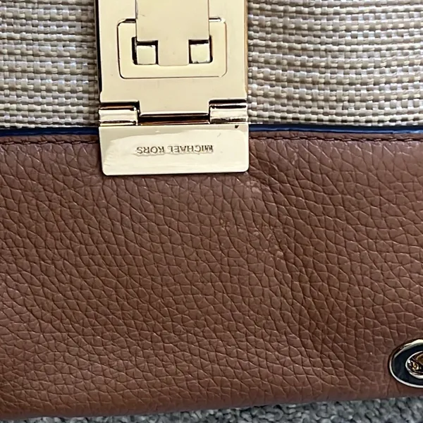 Michael Kors Tan Brown Cecelia Small Leather Crossbody - Image 7