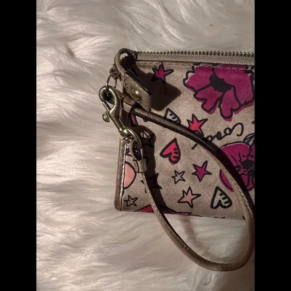 Coach Kyra Floral Poppy Sateen Wallet with Wrist Strap - Image 5