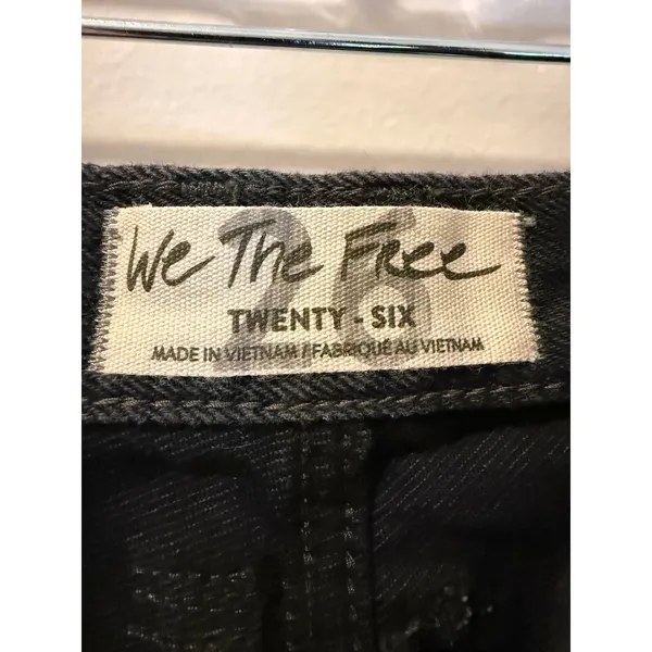 We The Free Free People Black Distressed High Rise Denim Shorts Size 26 NWT - Image 2