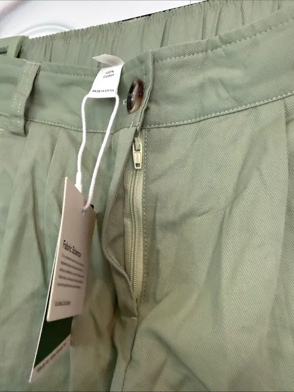Halara Women’s Sage Green Elastic Cuff Pants - Medium Regular - Image 2