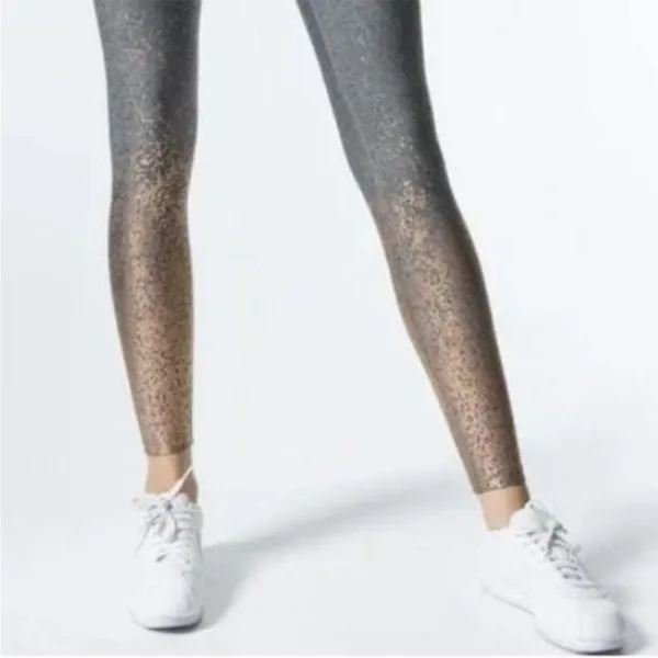 Beyond Yoga Alloy Ombré Metallic Gray Leggings Medium Activewear Workout - Image 3