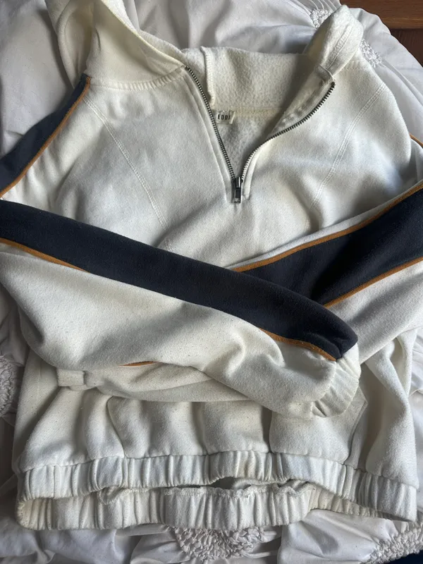 fitz + eddi Cropped Sweater - Image 5