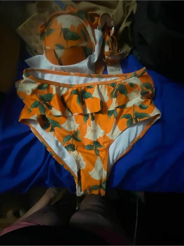 2 piece bikini with cover skirt Orange - Image 10