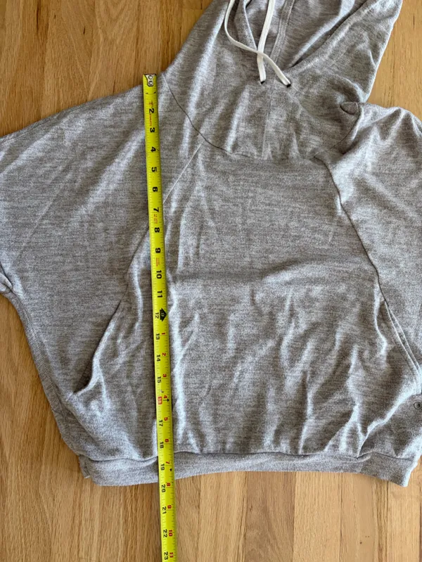 PrAna Unwind Lounge Top Oatmeal Heather large athleisure boxy cropped hoodie - Image 9