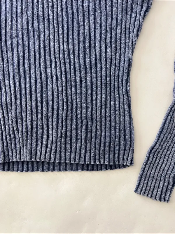 Vintage FRIENDS Blue Acid Wash Ribbed Mock Neck Stretchy Longsleeve Top M - Image 4