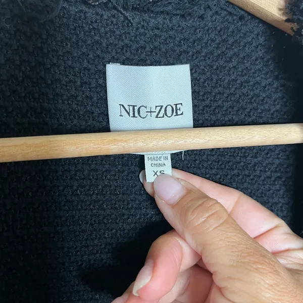 NIC+ZOE Womens Black Fringe Trim Open Front Knit Jacket XS Snap Cuff Pocket - Image 4