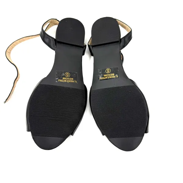 Black Strappy Flat Sandals With Ankle Buckle Casual Summer Comfort Style Designs - Image 5