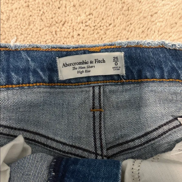 Abercrombie & Fitch Jean shorts - Image 3