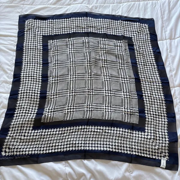 VTG Adrienne Vittadini Blue White Houndstooth Plaid 100% Silk Square Scarf 34" - Image 7