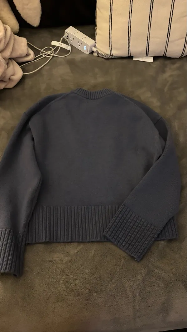 H&M Sweater - Image 2