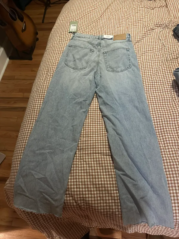 Jeans - Image 2