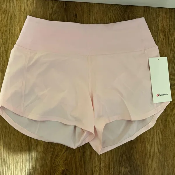 Lululemon Speed Up High-Rise Lined Short 4" - Image 6