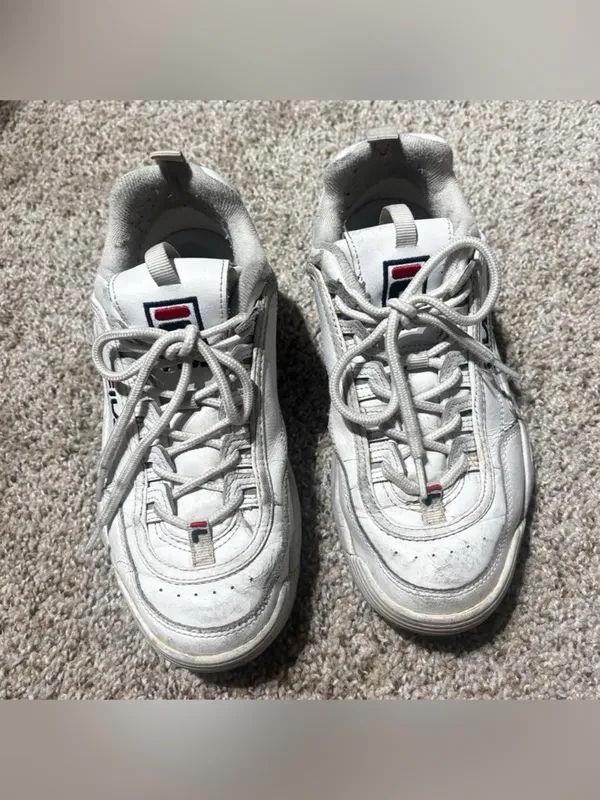 fila disruptor 2 Size 8.5 - Image 2