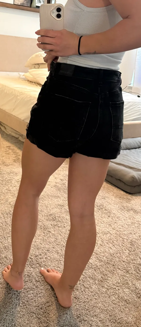 American Eagle Mom Shorts - Image 2
