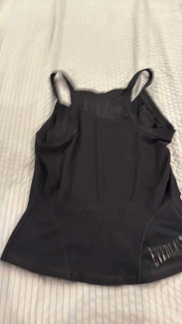 Everlast Tank Top Workout - Image 3
