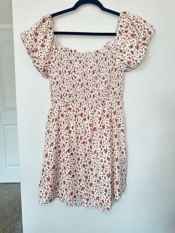 niami for francesca's puff sleeve floral smocked mini dress - Image 3