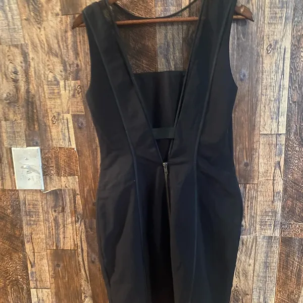 Vera wang lavender dress size 8. Black with open back zipper size 8 - Image 2