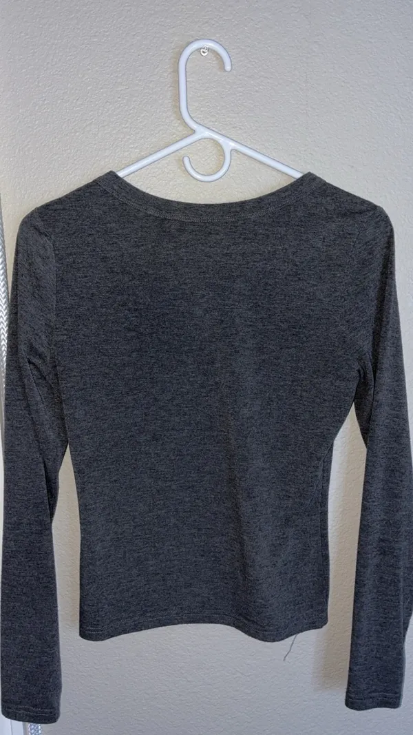 XS Amazon fitted grey long sleeve Gray - Image 3