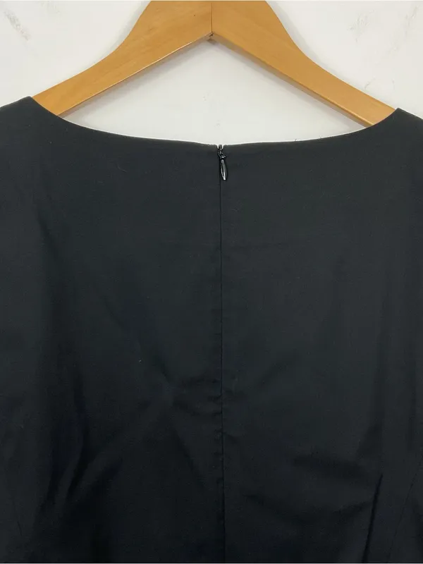 Lafayette 148 Black Short Sleeve Blouse Womens Size 6 - Image 4