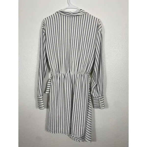 Abercrombie & Fitch White and Black Striped Wrap Mini Dress Size MT - Image 10