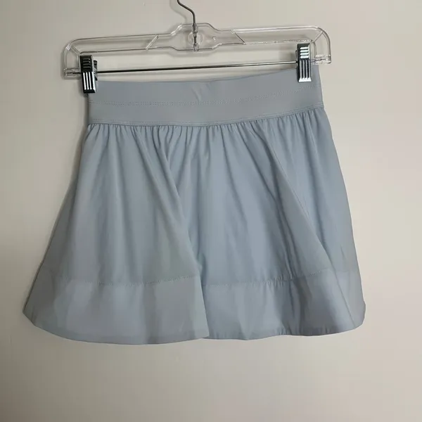 Wiskii Sun Protection Advantage Skirt Glacier Blue Womens New Small - Image 2