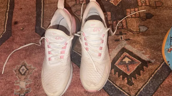 Nike AIR MAX 270 WHITE-MED SOFT PINK-PEARL PINK SZ 8.5 ATHLETIC SHOES - Image 4
