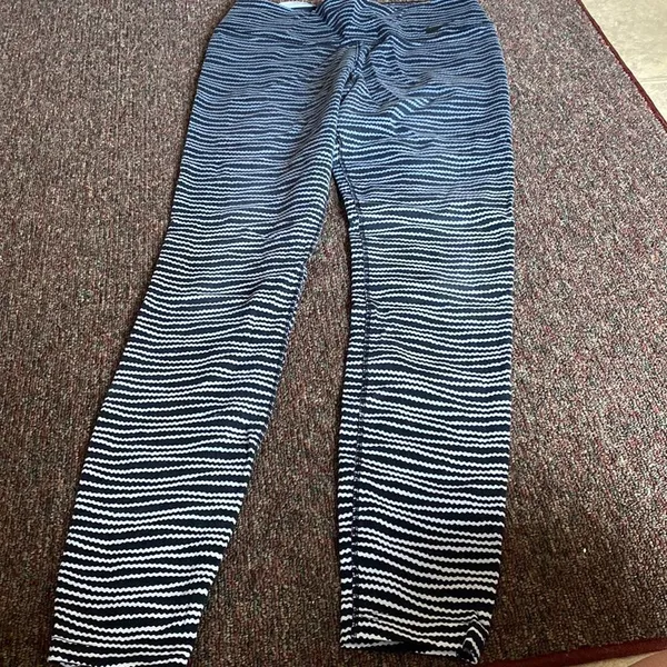Nike dri fit leggings M‎ - Image 3
