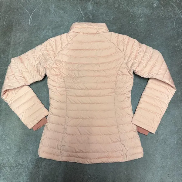 Columbia jacket for women IN SIZE S - Image 4