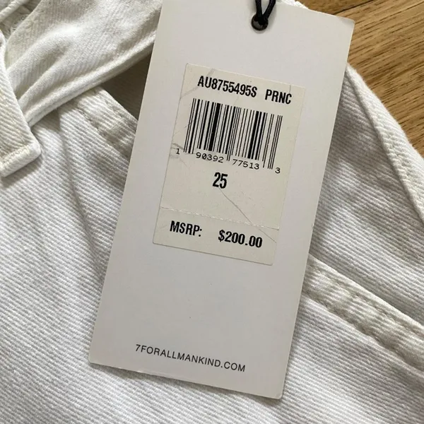 7 For All Mankind - Belted Stud Waist Jeans in White - Image 4