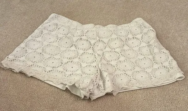 Mimi Chica Shorts - Image 6
