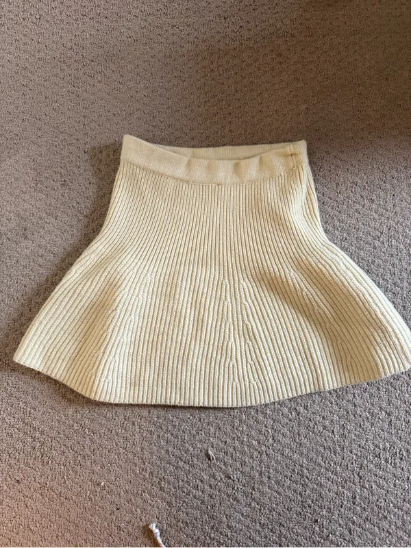 Zara Cream Ribbed Flared Mini Skirt - Image 2