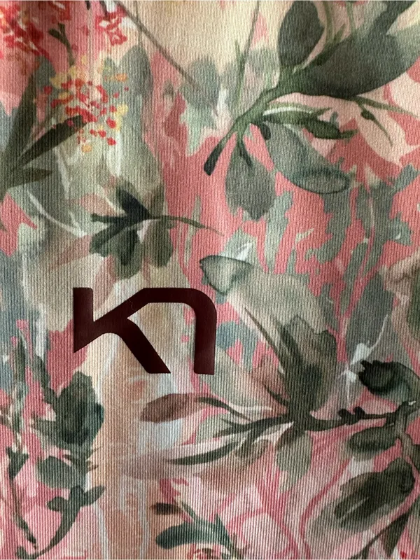 Kari Traa Fryd Base Layer Top - UPF 40+, Long Sleeve lotus pink floral size M - Image 6