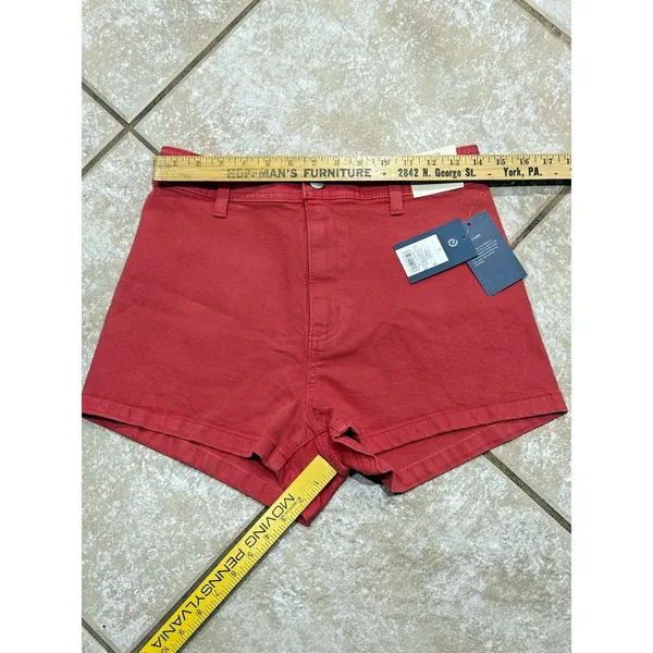 Universal Threads NWT Universal Thread highest rise sailor denim shorts size 6 bright red - Image 6