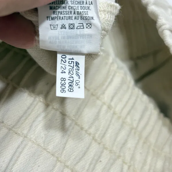 Aerie High Waisted Cream Colored Relaxed Fit Shorts Women’s Size XL - Image 8