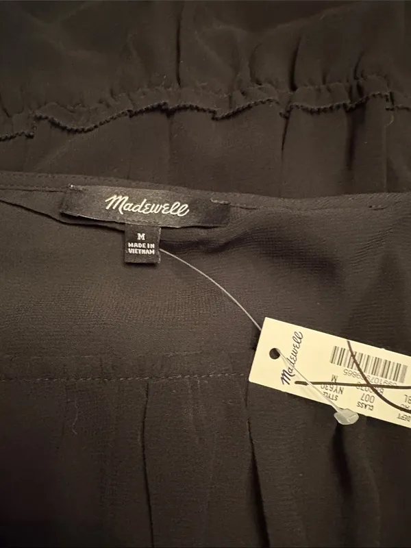 Madewell Squareneck Tiered Top flowy black NY630 Size M NWT - Image 7