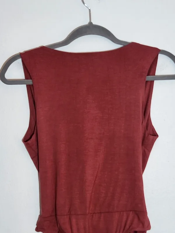 Lulus Marsala Faux Wrap Sleeveless Bodysuit Size Small NWT - Image 5