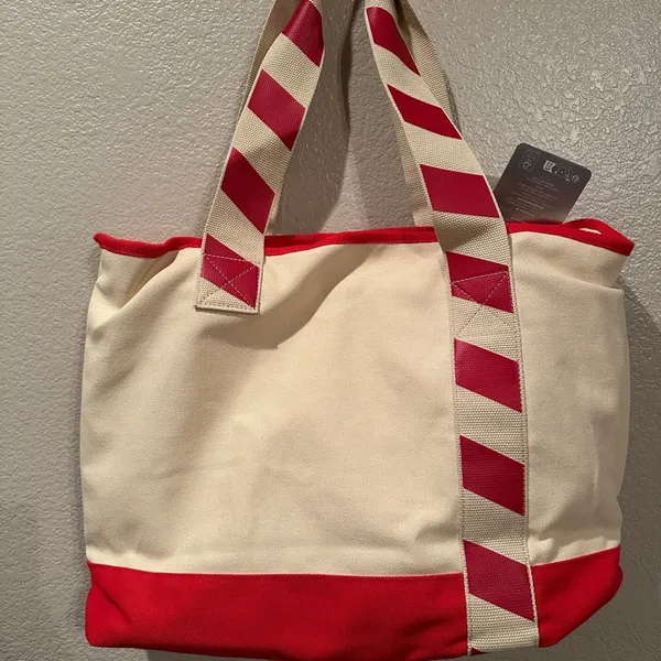 NWT Disney Parks Chip n Dales Christmas Canvas Tote Holiday Elves - Image 4