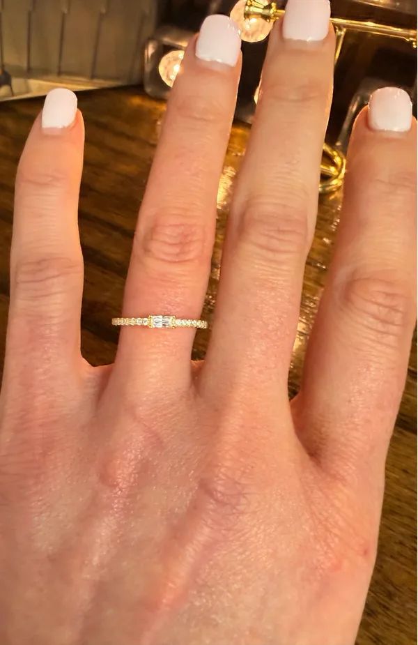 Boutique 18K Gold-Plated Sterling Silver Moissanite Diamond Ring - Image 2