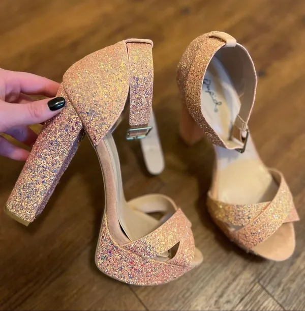 Qupid Pink Sparkle Platform Heels - Image 2