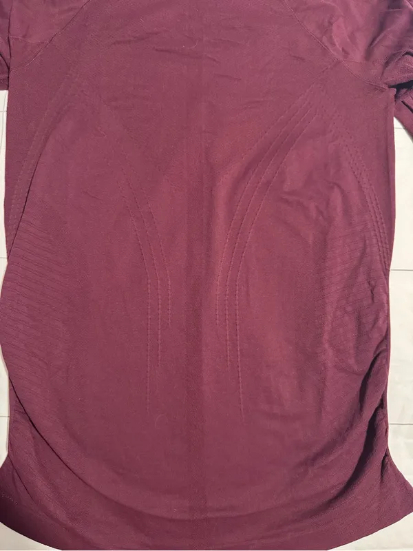 GAIAM Long Sleeve Scoop Neck Top - Plum - Image 6