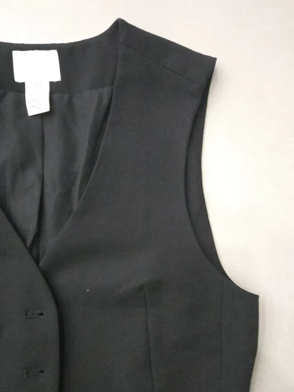 New H&M Black Tailored Women's Vest Size XS - Image 5