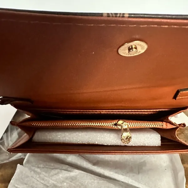 NWT Valentino Orlandi Printed Crossbody - Gorgeous! $159 Brown/gold - Image 8
